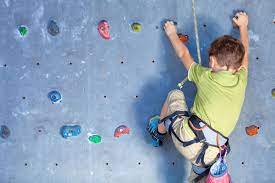 This post includes over 20 amazing outdoor education activities for preschoolers & kindergarteners that even adults will love! Benefits Of Rock Climbing For Children Rocky Mountain Health Plans Blog