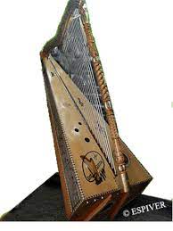 Categoría dedicada a quienes buscan instrumentos étnicos particulares. Quia Instrumentos Musicales Peruanos