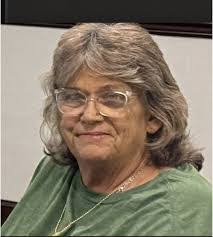 Annie Nickell's Instagram, Twitter & Facebook