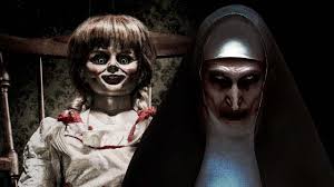 The real annabelle doll (right) was actually a raggedy ann doll, not the porcelain doll shown in the annabelle movie (left). Annabelle Missing The Real Doll Has Not Escaped From Warren Museum Ign