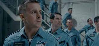 Per primo va dal maestro bernard, a cui deve tutto. First Man Il Primo Uomo Canale 5 Oscar Per Effetti Speciali Una Contraddizione Se Si Pensa Che