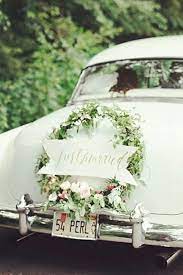 30 Gorgeous Wedding Car Decoration Ideas Wedding Forward Bridal Car Wedding Car Decorations Wedding Car
