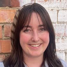 Discovering New Online Voices