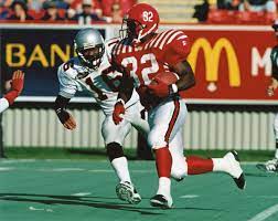 Find the best canadian football league official merchandise. Calgary Stampeders On Twitter A Retro Look At The Stamps Lions Throwbackthursday Tbt