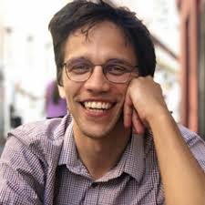 Sleherni učenec zapusti v šoli nemajhen del svoje zgodovine, drugo odnese s  sabo v življenje.«