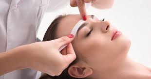 Waxing, on the other hand, is a speedy and simple way to make wonderfully shaped eyebrows. Eyebrow Wax Burn Compensation Can You Sue For Waxing Burns