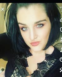 Ashley Silvia's Instagram, Twitter & Facebook