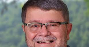 Social Impact Authors: How & Why Author Ken Whitt of Traces of God  Ministries Is Helping To Change Our World