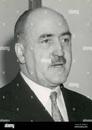 Fianna fail politician hi-res stock photography and images