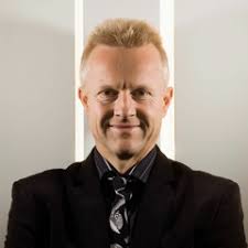 Stream episode #59 Jonathan Nyström om förändringsledning som en amöba by  Sonderpodden podcast