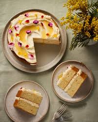 Lemon curd layer cake