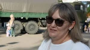 Roger Bush's Instagram, Twitter & Facebook