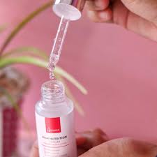 Acne dengan warna pink, gold untuk anti aging dan serum vitamin c label biru buat mencerahkan kulit. Review Hanasui Rich Nutrition Serum With Panax Ginseng Root Extract Dekcrayon Tata Blogger Surabaya