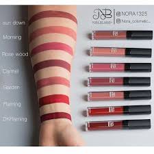 رواج سائله للأرتست نوره بوعوض لديها 7 درجات مختلفه الوانها منتقاة بعنايه ناعمه وخفيفه جدا عالشفايف القوام سائله Makeup Make Up How To Make