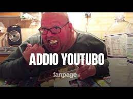 Diventato famoso con il profilo youtubo anche io , l'uomo era ricoverato da tempo in una clinica del cosentino. Mkdlkticnvjsnm