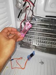 Cara tukar sensor dan heater glass peti sejuk toshiba. Cara Servis Peti Ais Kurang Sejuk