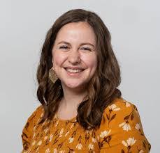 Danielle Schneck's Instagram, Twitter & Facebook