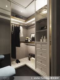 在如今的更衣室設計中 完整的收納機能已是基本 在材質 色調 陳設的多方規畫之下 更衣間不僅實用精美 更多了品味展現的意義 dressing room decor master bedroom wardrobe designs closet decor