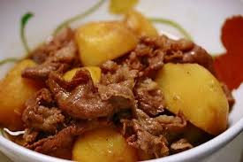 Saute De Veau Et Pomme De Terre Au Thermomix Recette Thermomix Rapide Plats Mijotes Recette Saute De Veau