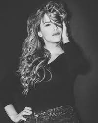 Nejlepší nástěnky uživatele dana kolářová. Dana Kolarova For Magazine Petra Nesvacilova Facebook