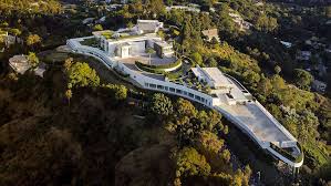 Berkshire hathaway's warren buffett—who was the richest person in the world for many years—dropped from the top three, to no. 12 Of The Most Expensive Houses In The World Arch2o Com