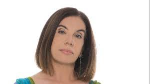 Anna Puccio's Instagram, Twitter & Facebook