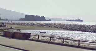 Guests will also appreciate proximity. Napoli Sul Lungomare Caracciolo Per Le Foto Denunciati Sposi E Testimoni