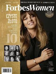 Lewandowskich najbardziej poruszają dramaty małych dzieci. Anna Lewandowska Forbes Magazine June 2020 Cover Photo Poland