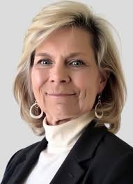 Tamara Daniel's Instagram, Twitter & Facebook