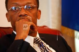 Hundreds greet Aristide