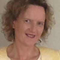 Deirdre Bentley's Instagram, Twitter & Facebook