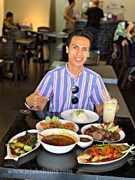 Nasi lemak di sini sue belum pernah rasa. Restoran Pilihan Di Kota Damansara Restoran Dapor Terbakor Jejakakaula