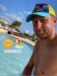 Il occupe actuellement le poste de défenseur central en serie a, à benevento. Fit Males On Twitter Kamil Glik Hotfootballers Shirtless Asmonaco Monaco Polish Poland