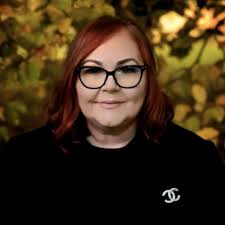 Bookouture re-sign contracts with Helen Phifer, Merryn Allingham and Dana  Perry