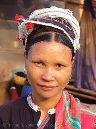 License this Photo. Buy Print or Canvas - 93902830-kim-mun-lantien-sha-dao-yao-tribe-woman-wearing-celestial-crown-headdress-vietnam