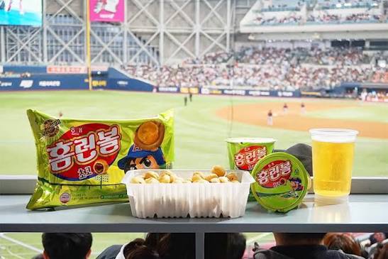 야구장에 홈런볼빌런 출몰ㅋㅋㅋ 은 바로 나;;;;;😈😈 #홈런볼폭격기 #야구볼땐홈런볼