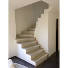 Première femme nommée au poste de médiateur des antennes à radio france, emmanuelle daviet va poursuivre le travail accompli, depuis 2015 par bruno denaes, son prédécesseur. Escalier Double Quart Tournant Beton Idee Deco Escalier Escalier Escalier Beton