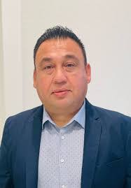 Steven Ralls's Instagram, Twitter & Facebook