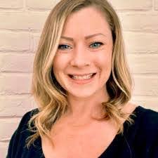 Ashley Mcninch's Instagram, Twitter & Facebook