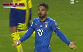 Non aveva ancora 15 anni lorenzo quando le giovanili del napoli gli spalancarono le porte. Nazionale Ecco Perche Lorenzo Insigne E Stato Escluso Da Ventura