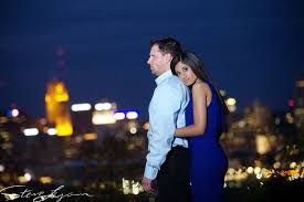 Asha And Nick Northern Ky Engagement Wedding Saving Engagement Pictures Wedding Save The Dates