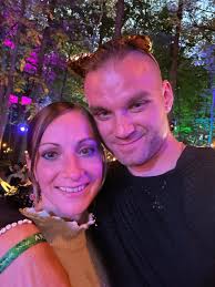 Live painting event with creatives