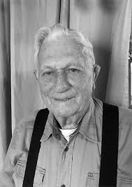 Clinton joined the National Guard in 1948