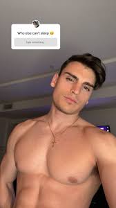 thumbs.pro : boysappetit:Eduard Martirosyan