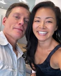 Julie Shane's Instagram, Twitter & Facebook