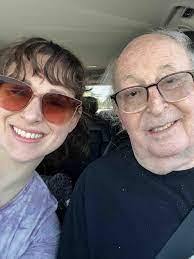 Bruce Berres's Instagram, Twitter & Facebook