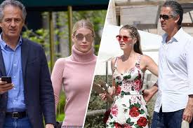 She is the eldest child of charles spencer, 9th earl spencer, and a niece of diana, princess of wales. Lady Kitty Spencer Princess Diana S Niece Is Reportedly Engaged Marie Claire Australia