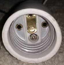 Wire nuts are only to be used on solid wire. When A Ceiling Light Fixture Doesn T Work The Silicon Underground