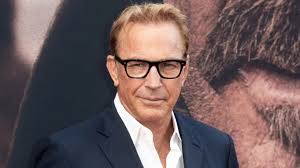 Kevinas Costneris naujame trileryje kovos su galvų medžiotojais. Kevinas  Costneris roges ruošia nuo vasaros