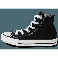 Que vous optiez pour les classiques chuck taylor ou bien pour un style plus sportif avec les one star. Converse Chuck Taylor All Star Hi Enfant Noire From Converse Enfant Noir Et B On 21 Buttons